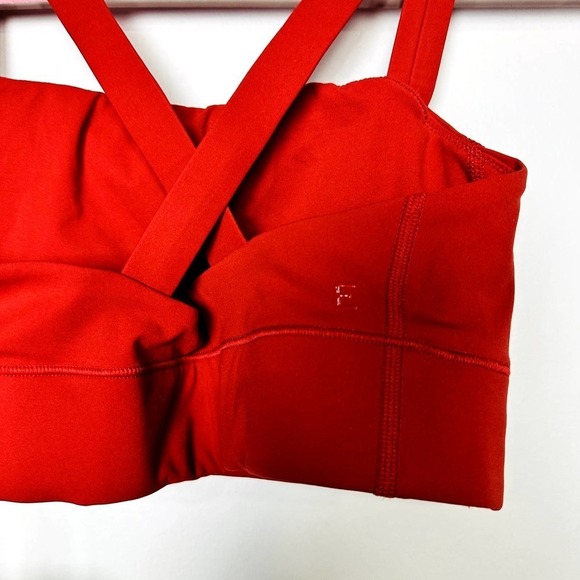 Everlane NWT The Perform Cropped Criss Cross Strap Activewear Top Red Size XXS - Picture 5 of 8